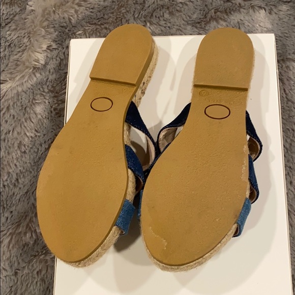 Saks Fifth Avenue Denim Espadrille BNWT - Picture 4 of 5